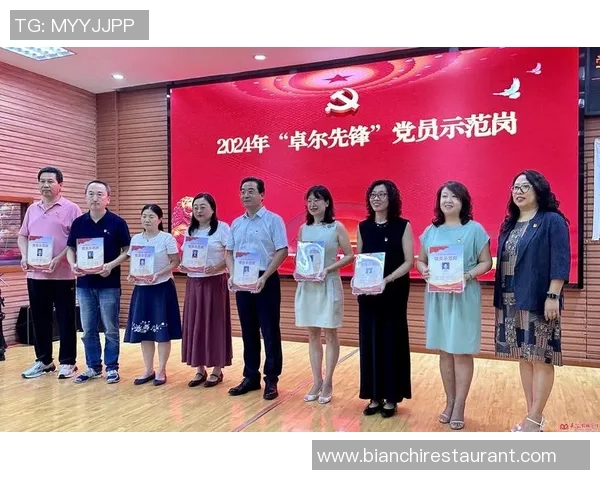 张宁的奋斗历程与人生哲学：从平凡到卓越的心路历程分享