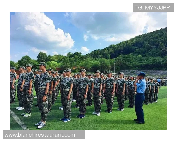 张舒涵的成长之路:从普通学生到优秀人才的蜕变与奋斗故事 张舒涵的成长之路:从普通学生到优秀人才的蜕变与奋斗故事