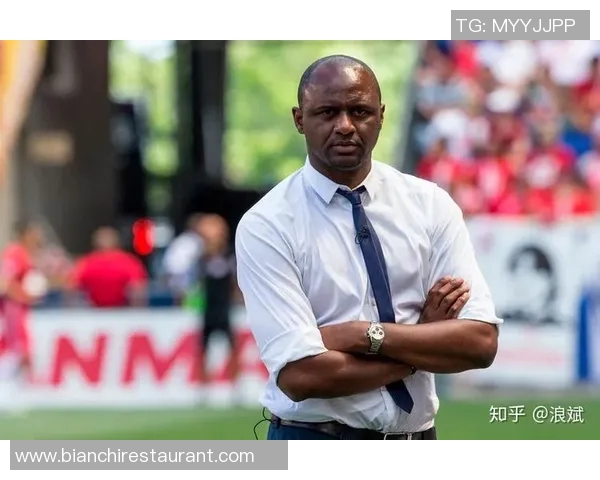 达尼洛：从天赋少年到足球巨星的华丽蜕变之路