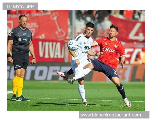 萨斯菲尔德与飙风比赛结果分析及精彩瞬间回顾 萨斯菲尔德与飙风比赛结果分析及精彩瞬间回顾